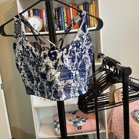 Snake Foil Printed Leggins - Picture 3 of 4